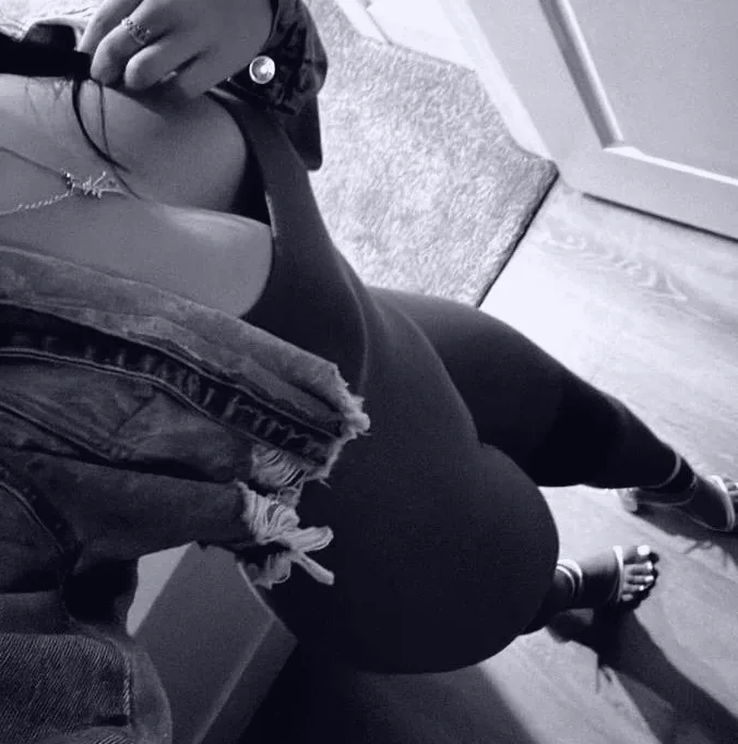 Carina, 25