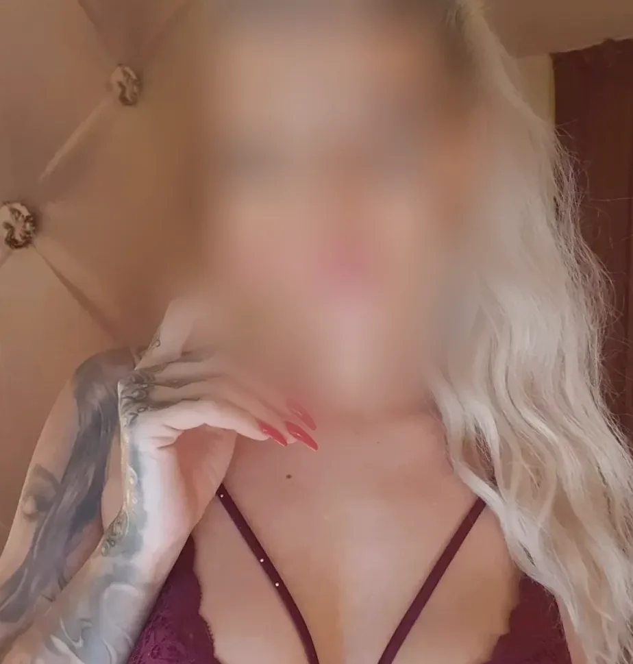 Sabine, 30